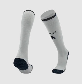 Męski domowy zestaw piłkarski Real Madrid Skarpety 2024/25 Top Koszulki Pilka Sklep