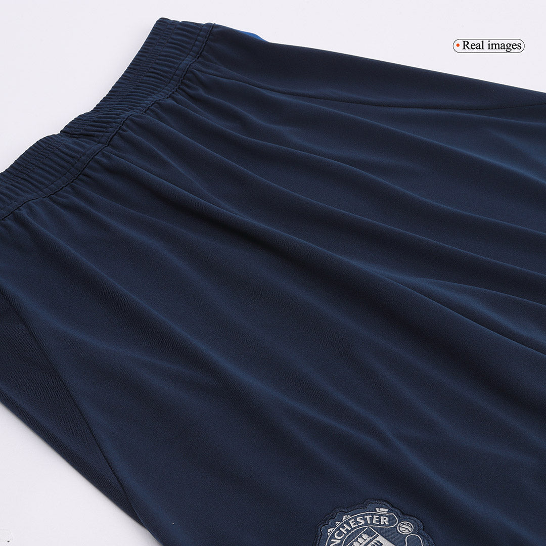 Manchester United Auswärtstrikot für Herren (Trikot + Shorts + Socken) 2024/25