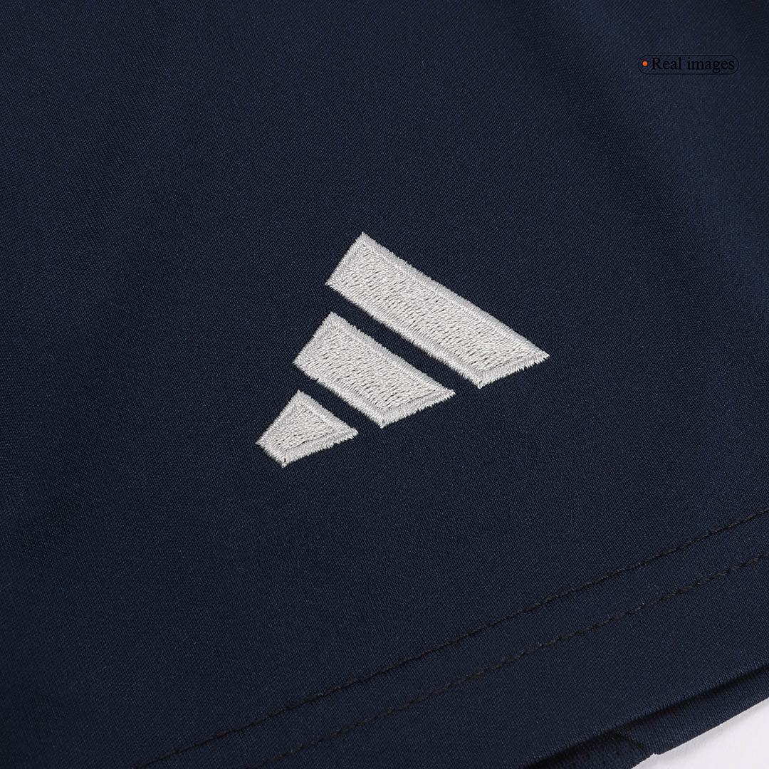 Manchester United Auswärtstrikot für Herren (Trikot + Shorts + Socken) 2024/25