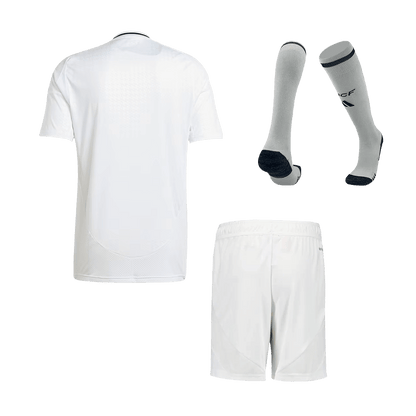 Real Madrid Heimtrikot für Herren (Trikot + Shorts + Socken) 2024/25