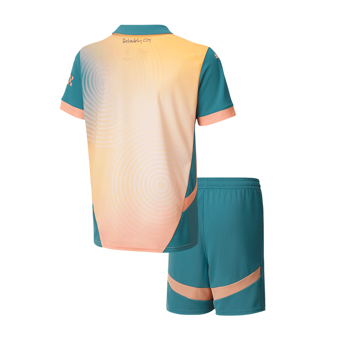 Hochwertiges Manchester City Fourth Away Fußballtrikot-Set (Shirt + Shorts) 2024/25 für Kinder