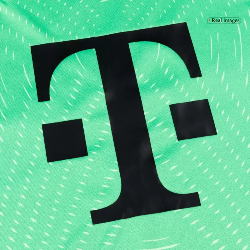 Bayern Munich Goalkeeper Soccer Jersey 2025/26 Green Top Koszulki Pilka Sklep