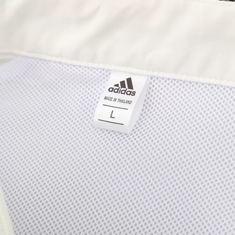 Manchester United Windbreaker Jacket 2025/26 - White