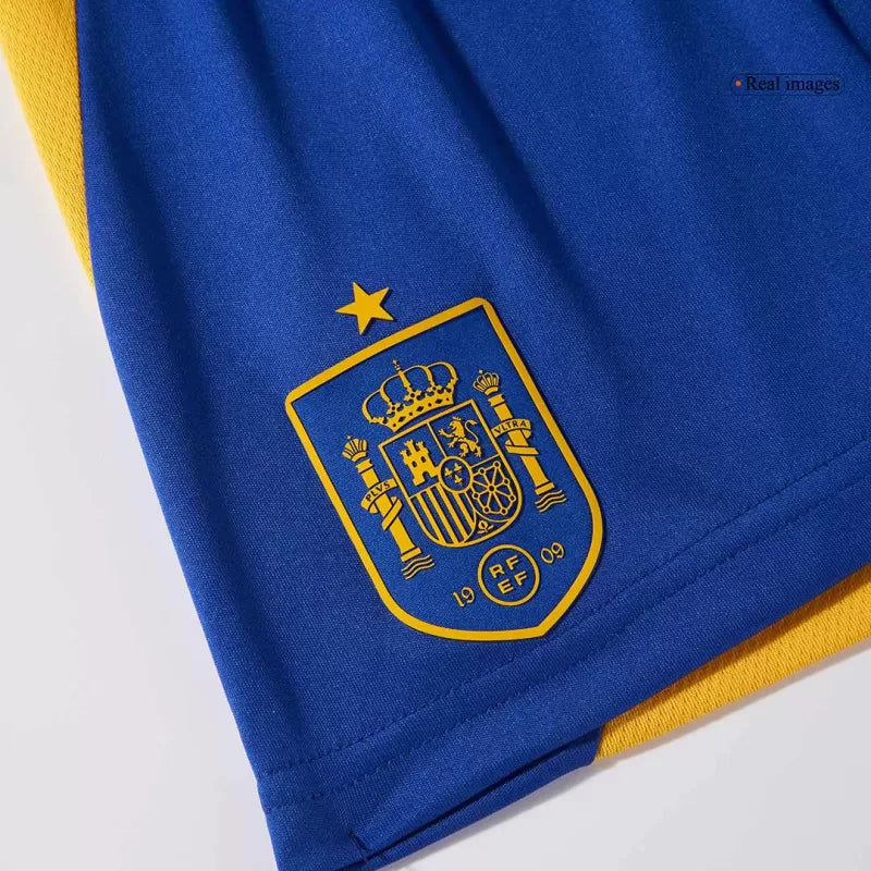 Dziecięcy zestaw koszulek piłkarskich Spain (koszulka + spodenki) 2024/25 Top Koszulki Pilka Sklep