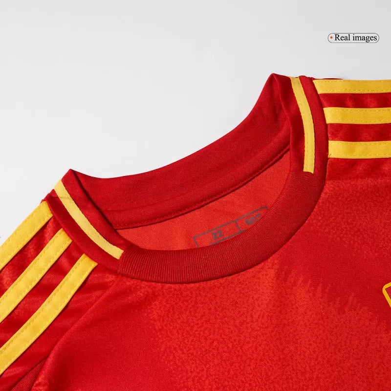 Dziecięcy zestaw koszulek piłkarskich Spain (koszulka + spodenki) 2024/25 Top Koszulki Pilka Sklep