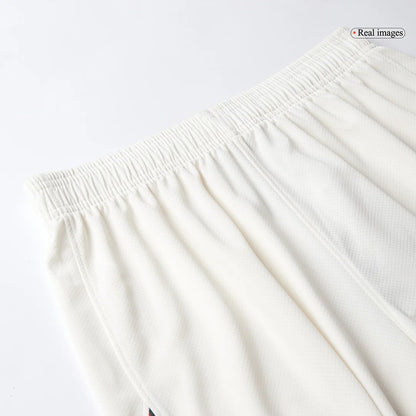 Spodenki wyjazdowe Chelsea na sezon 2025/26