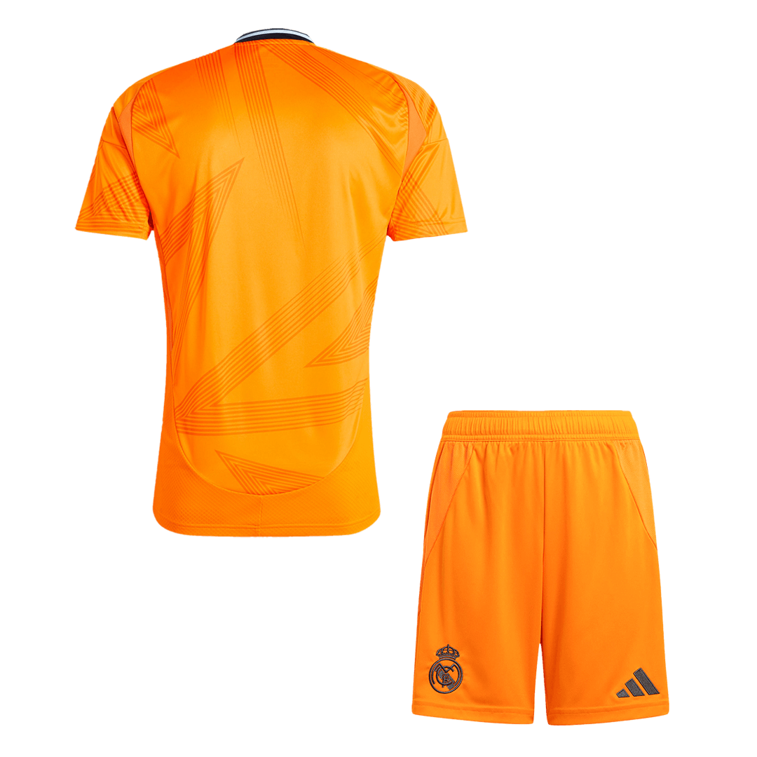 Real Madrid Auswärtstrikot für Herren (Trikot + Shorts) 2024/25